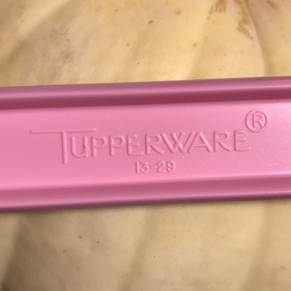 TUPPERWARE SPATULA - Picture 6 of 7